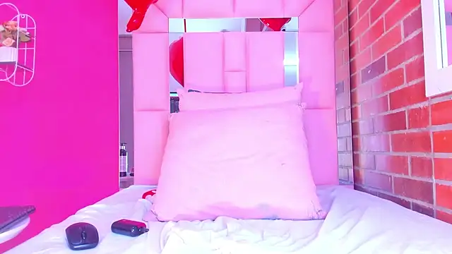 Baby_doll_XOXO webcam