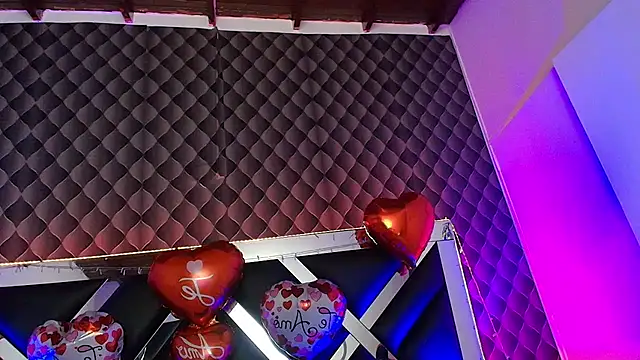 victoriaa_lee_ webcam