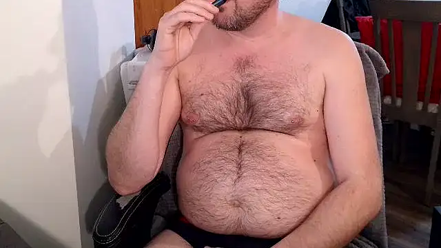 greyd333 (Ask my age) - Put Lovense toy ON