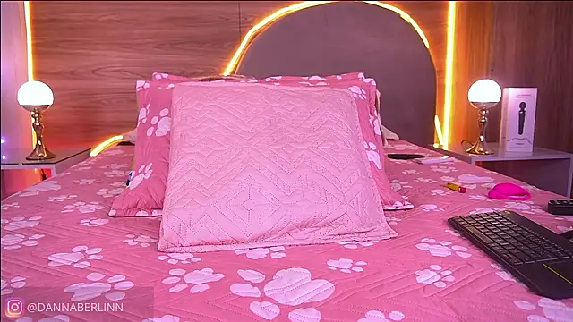 danna_berlin_ webcam