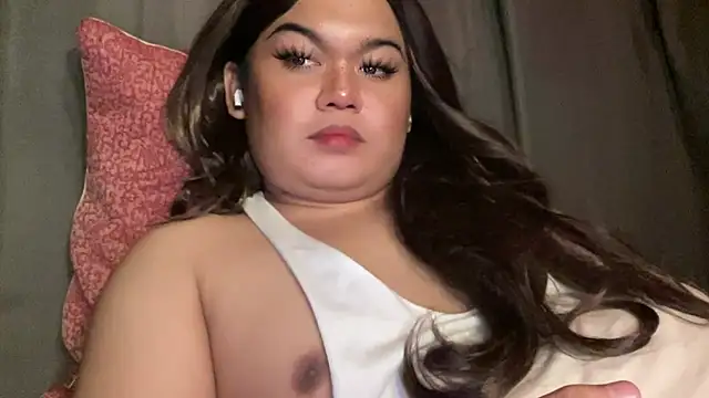 RedHead_Thalia webcam