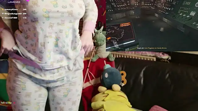 GamerGirl_Eve webcam