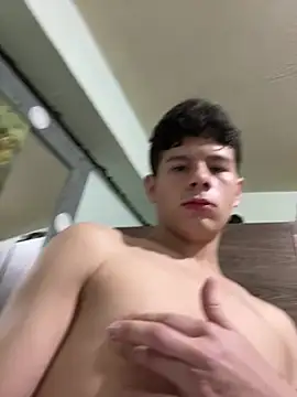 andy12912 (M twink) - Show dildo🍆🍑😈