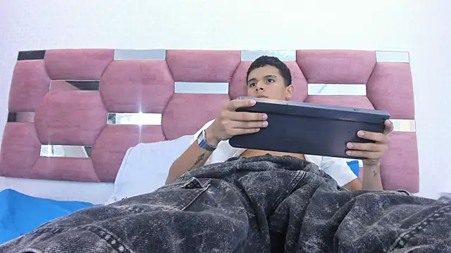 James_Monroe_ webcam