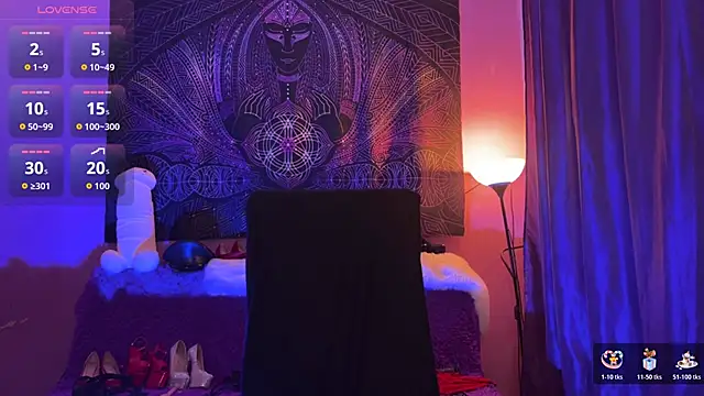 Helena__Femdom webcam