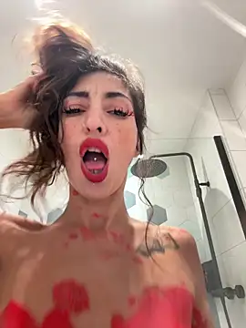 Amani_thewolf webcam