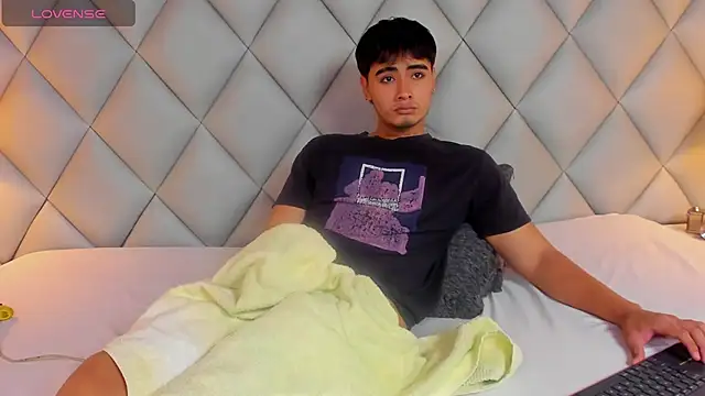 Clement_Reyes webcam