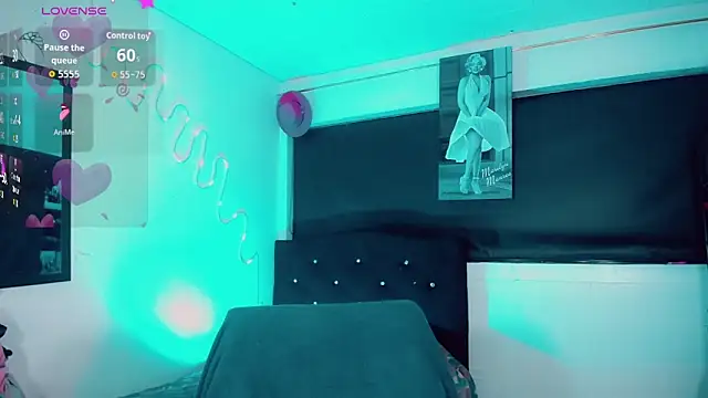 Kendall_hornyy webcam