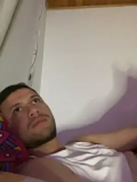 Michaell_Spinelly webcam