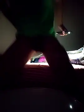 PepeCharlie27 webcam