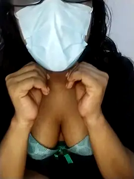 Webcam Model (sexybolegirl)  is live.Free join now!