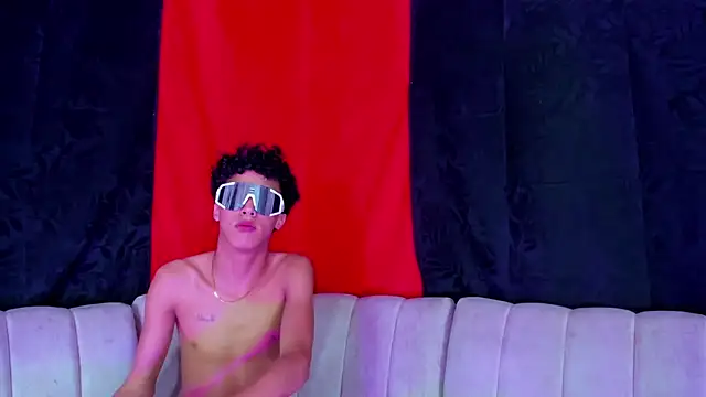 Pleasure_boys_hot webcam