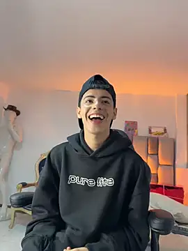 Sebastian_Reed webcam