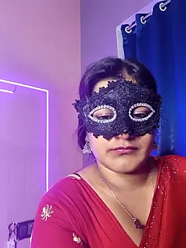 Webcam Model (noty_girl2)  is live.Free join now!