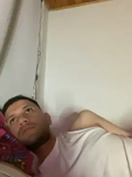 Michaell_Spinelly webcam