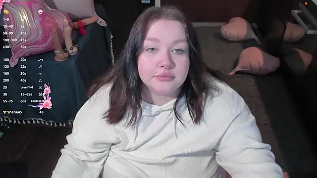 LilyBelll webcam