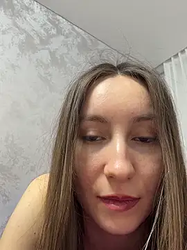viviandaimond1 Live Webcam on Stripchat