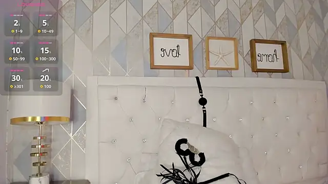 luna_forever7 webcam