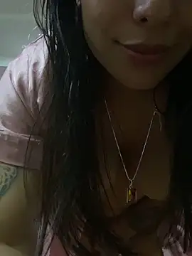 Webcam Model (foxxy_lover)  is live.Free join now!