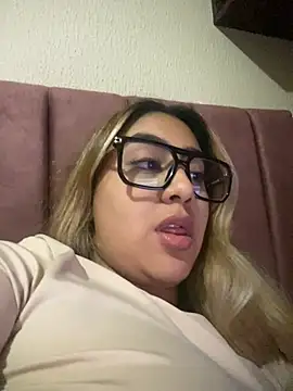 Miabonnett_ webcam