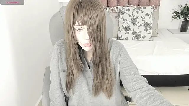 celestica_rose webcam