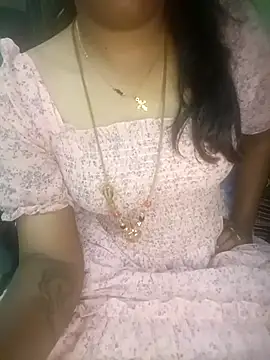 tamil_thaara03 - Tamil_thaara03's free webcam - UK Sex Cams