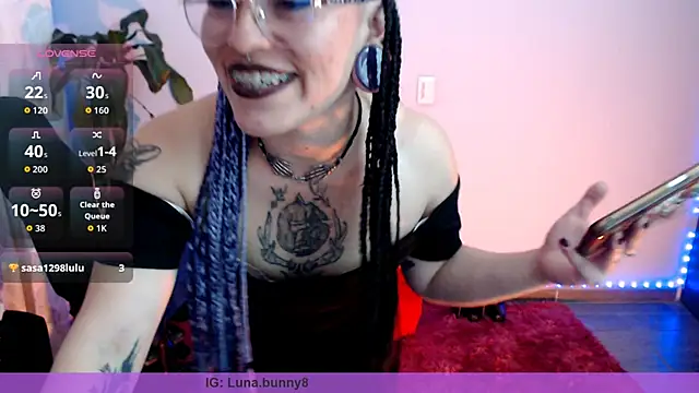 missfungi8 webcam