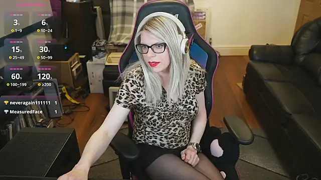 kelseycobalt - KelseyCobalt's free webcam - UK Sex Cams