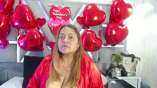 MonzerratBoyer webcam