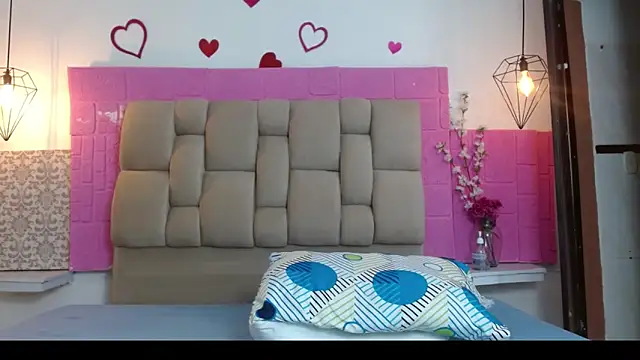 damary_leon - Damary_Leon's free webcam - UK Sex Cams