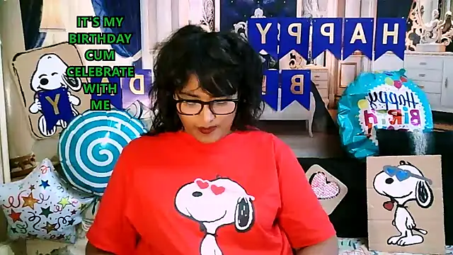 indiablackpanther - IndiaBlackPanther's free webcam - UK Sex Cams