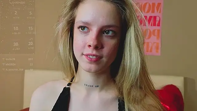 TiffinyMergist webcam