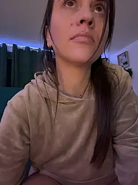 ScarlettNoirr webcam