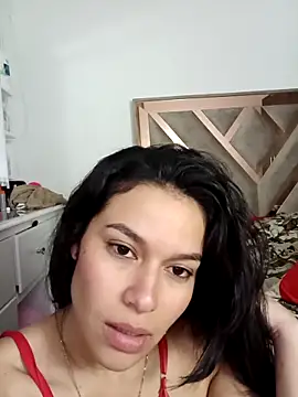 CorinaSmith28 webcam