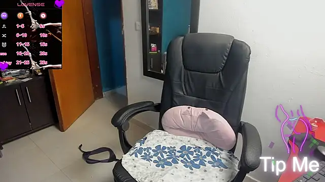 peanut_tangerine webcam