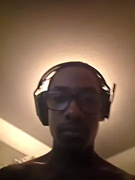 hormoneactivated webcam