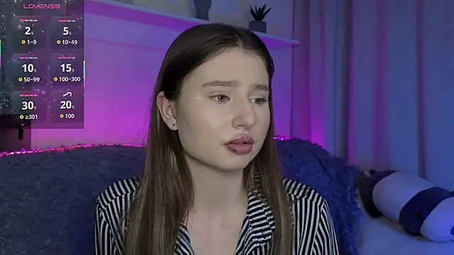 _lua__ - _Lua__'s free webcam - UK Sex Cams