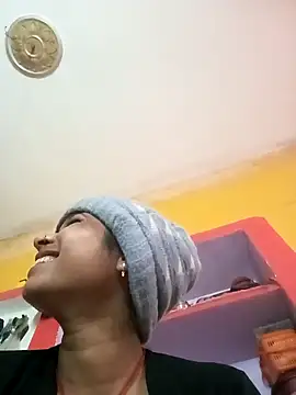 Sonam_pandeyji webcam