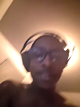 hormoneactivated webcam