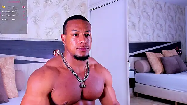 Travis_lenox_ webcam