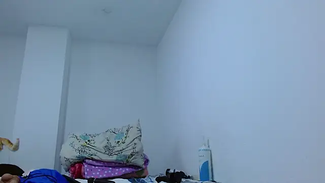 isabel_24_gil webcam