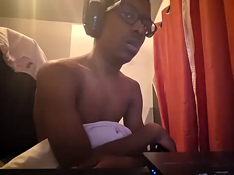 hormoneactivated webcam