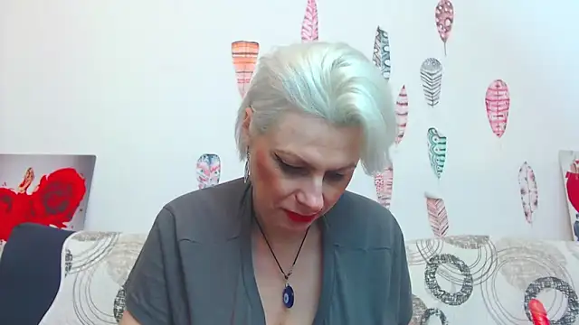 Playful_Goldie_WOW__ webcam