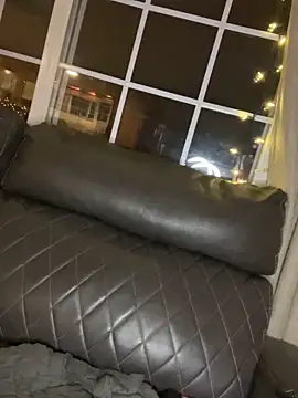 LittleMissEeve webcam