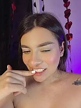 AmaiaSalvatore webcam