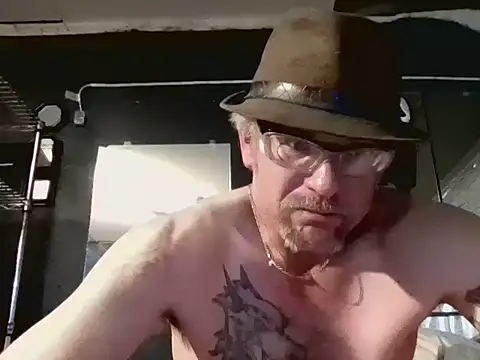 billysch@xh - Billysch@xh's free webcam