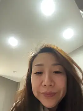 美女ssaimi在线直播