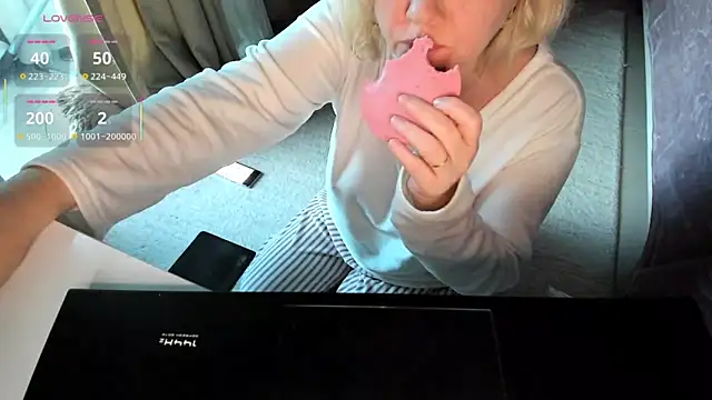 Colette__1977 webcam