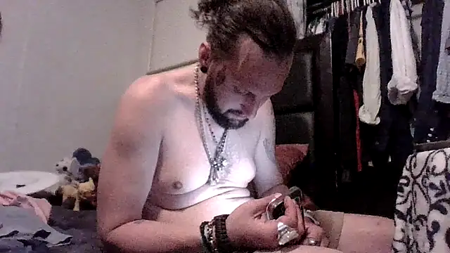 Makethatpussypurr webcam