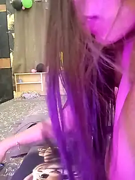 Bold_Quinn from StripChat is Freechat